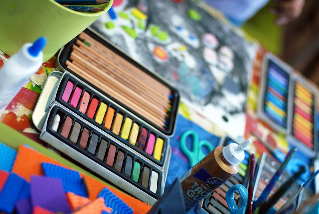 Van Gogh Colors - Art Classes for Kids (8-12 years old) - Monday, 6:00-7:30 pm, $190 (4 consecutive weeks/6 hours)
